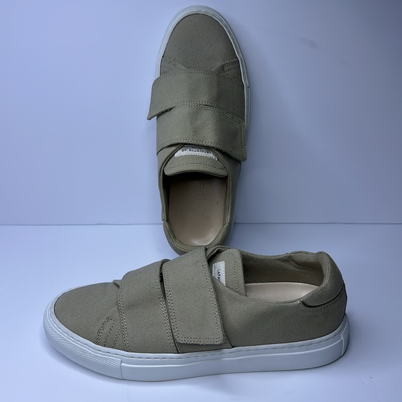 Lafayette 148 New York Sneaker - Picture 5 of 10